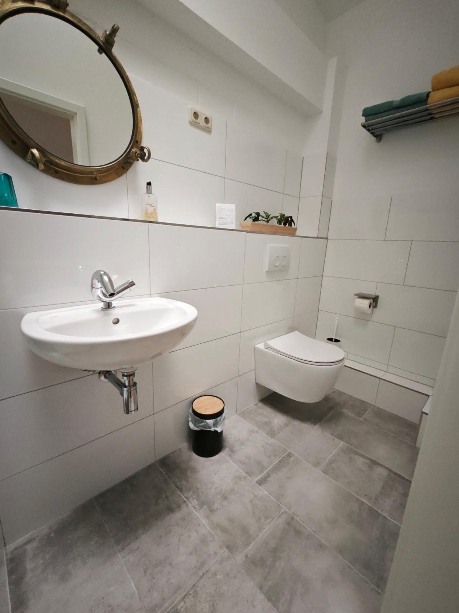 Mine Hotel Weilerswist Екстер'єр фото
