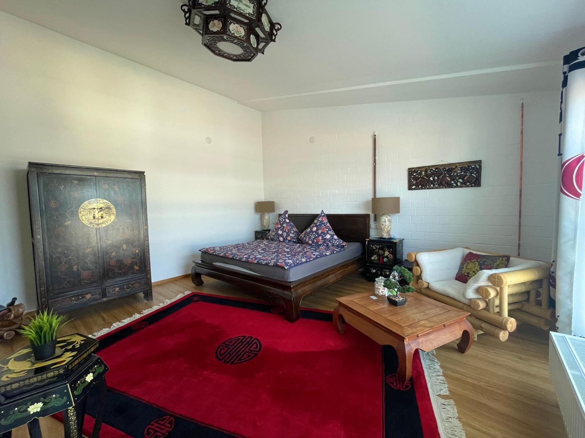 Mine Hotel Weilerswist Екстер'єр фото